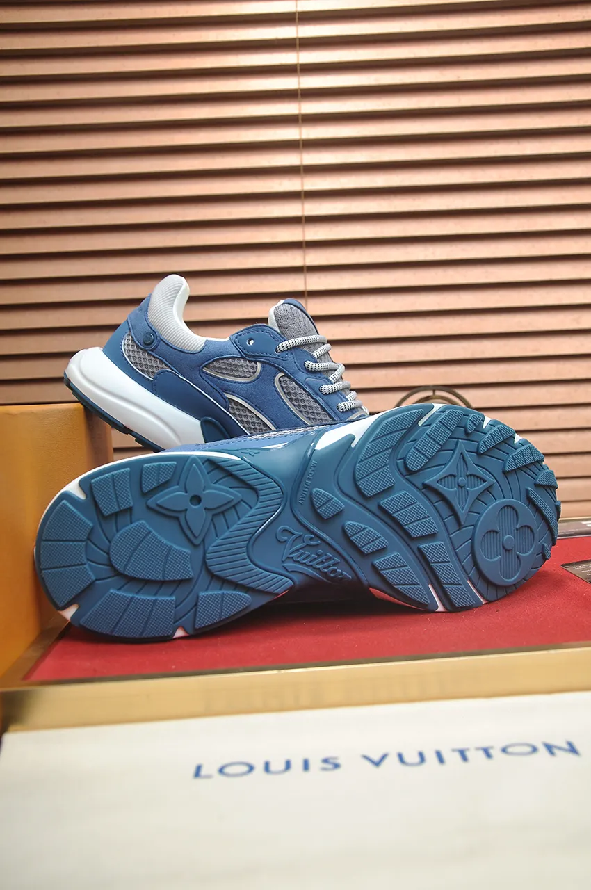 Men's men's shoes 💰640💶[LOUIS VUITTON] (couples 💑 style) new original order 🍀LV Louis Vuitton * - top version of LV classic trendy shoes! Made of imported original fabrics, mesh lining, and original wear-resistant rubber foam outsole! High quality products! Size (Female 35-39) (Male 39-44)